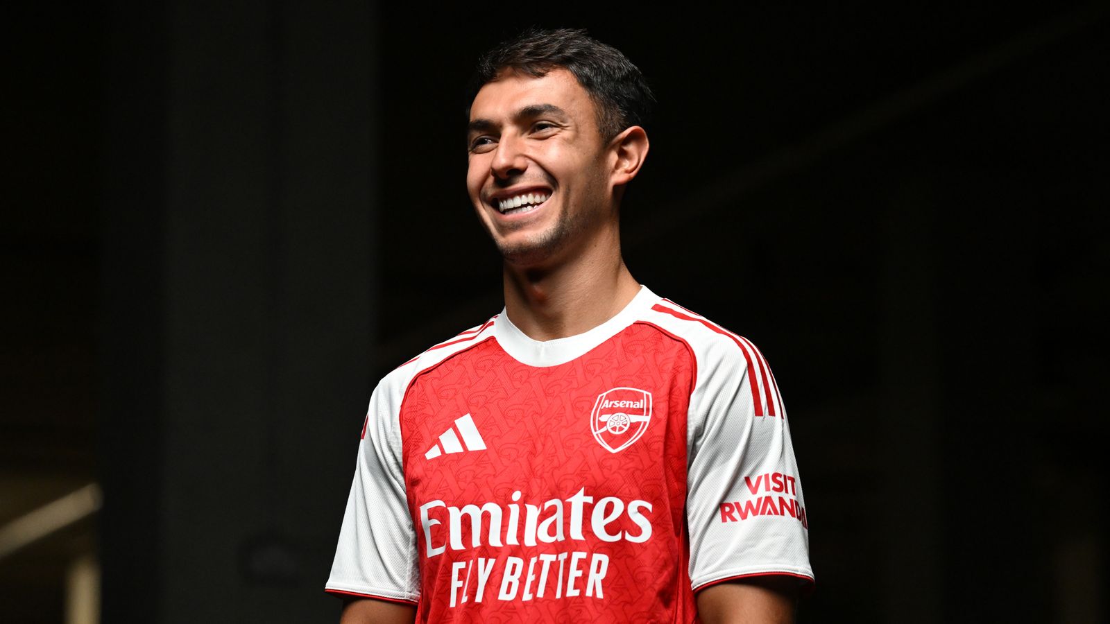 Arsenal 2025/26: Viktor Gyokeres và đội hình trong mơ chinh phục Ngoại hạng Anh